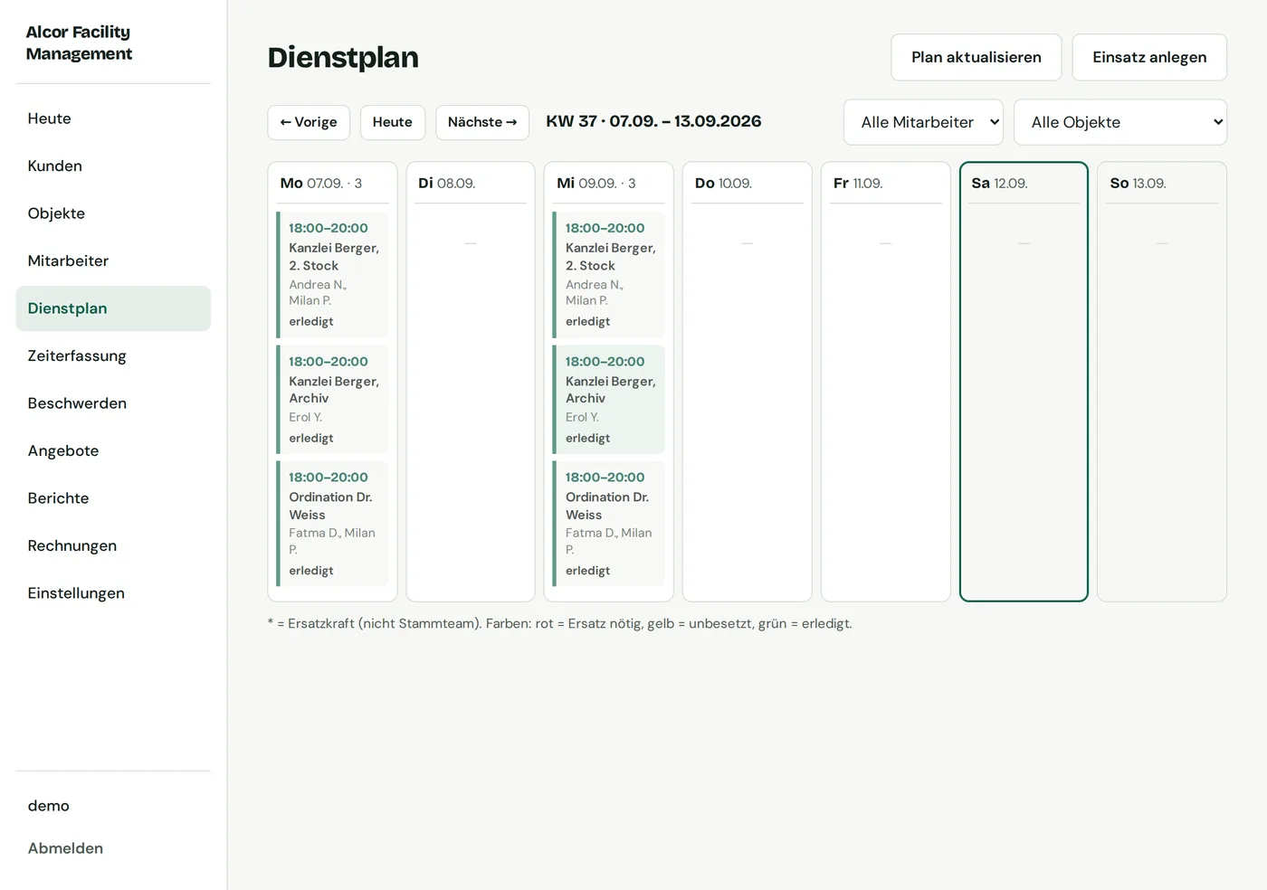 Dienstplan im Büro: Wochenansicht mit Einsätzen und Team